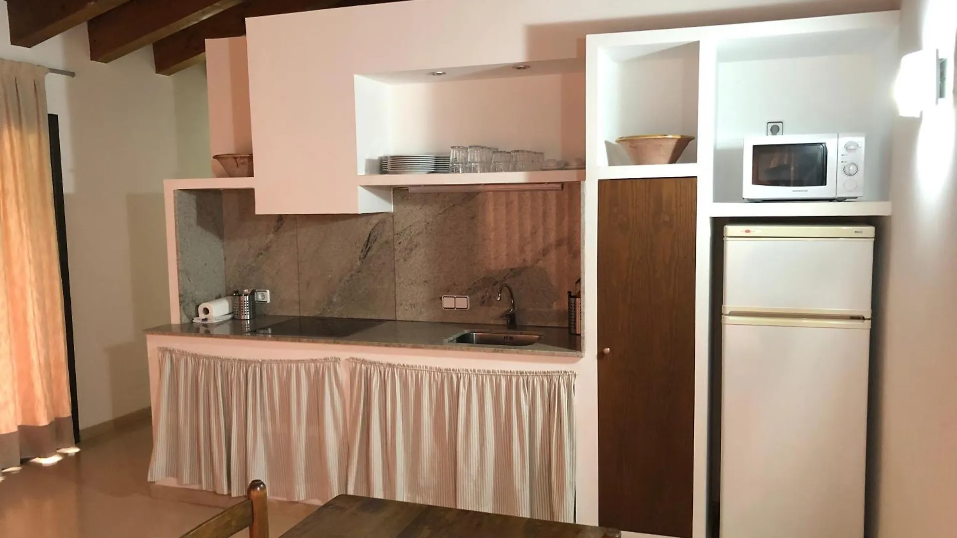 Cal Cisteller Apartment Santa Pau